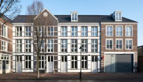 Corporatie Dudok Wonen levert woningen kantoorpand Bussum op